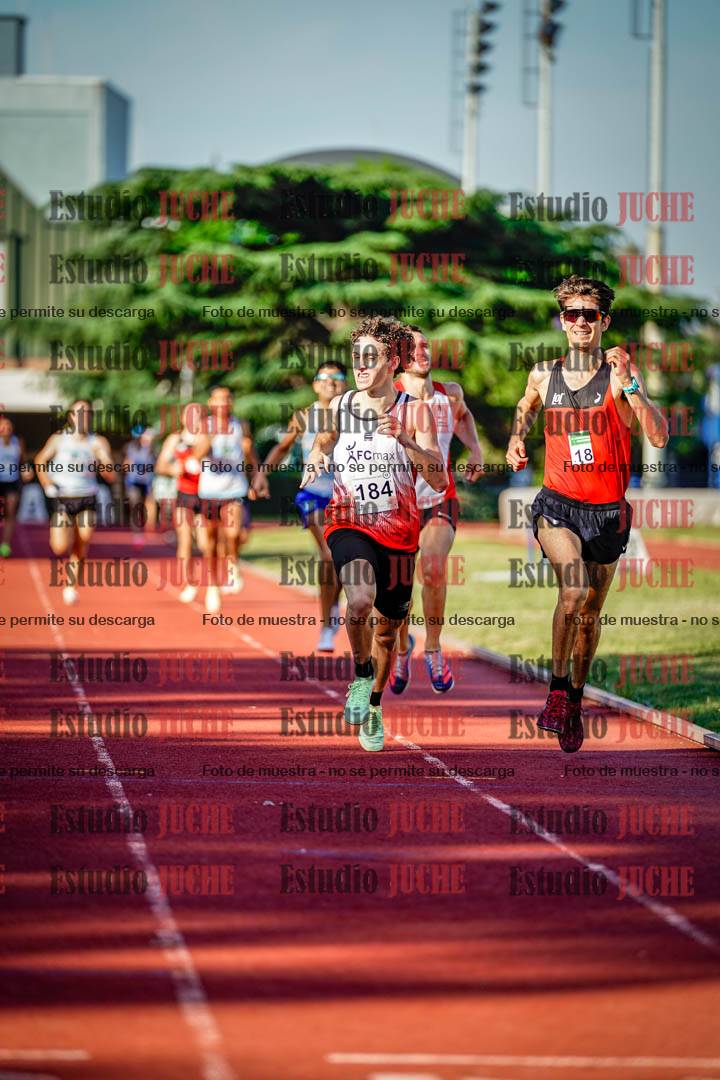 Fotos de los 1500 m llanos de varones