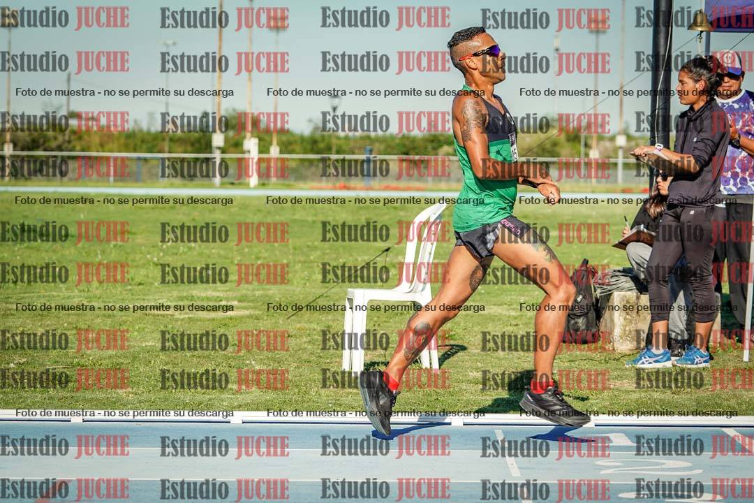 Fotos de los 3000 m llanos de varones