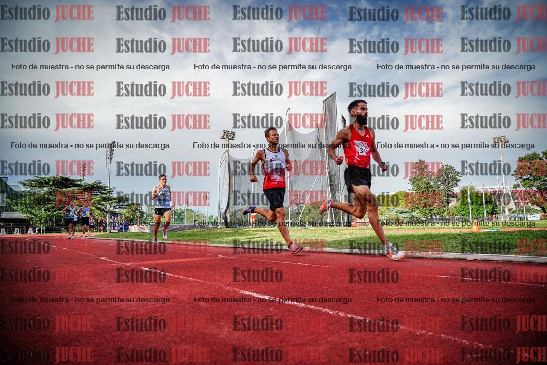 Fotos de los 3000 m llanos de varones