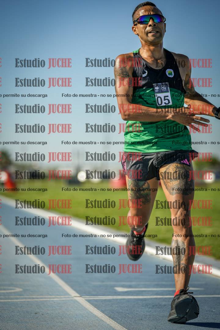 Fotos de los 3000 m llanos de varones