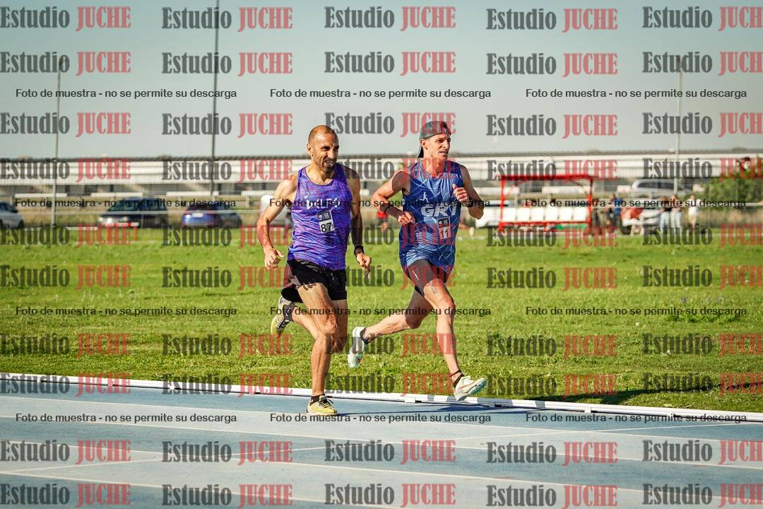 Fotos de los 3000 m llanos de varones