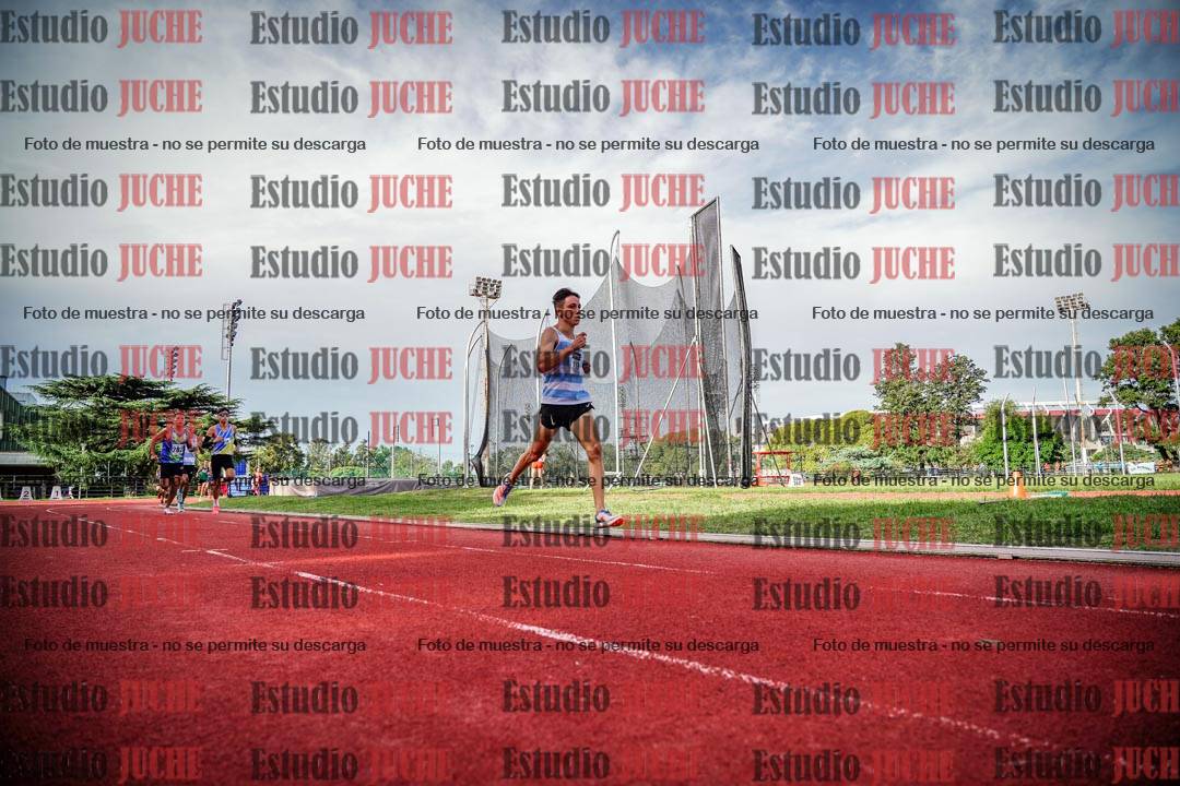 Fotos de los 3000 m llanos de varones