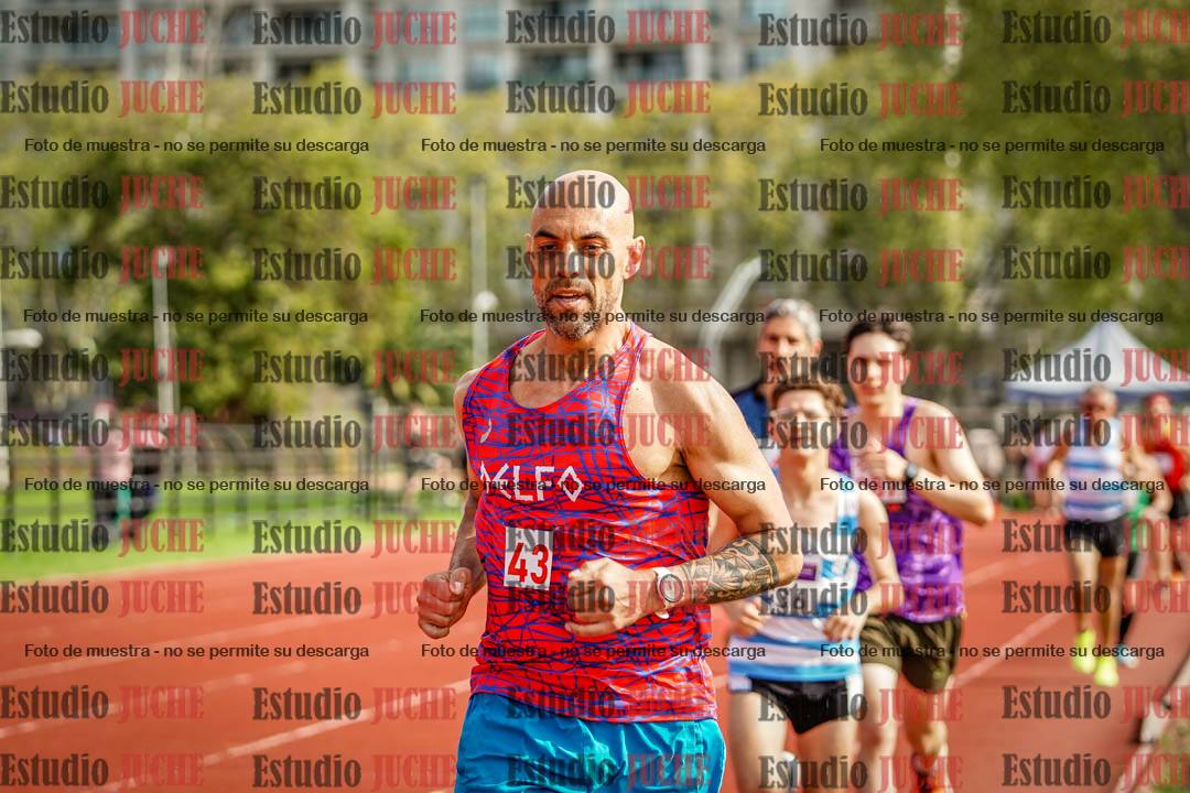 Fotos de los 3000 m llanos de varones