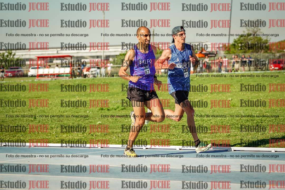 Fotos de los 3000 m llanos de varones