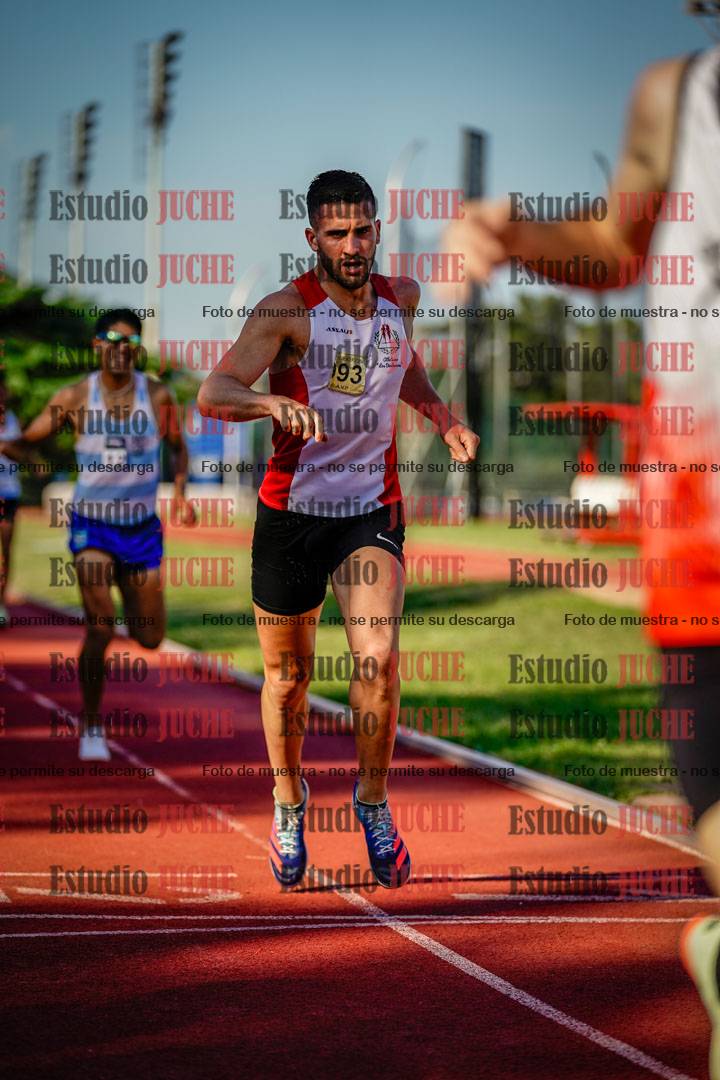Fotos de los 1500 m llanos de varones