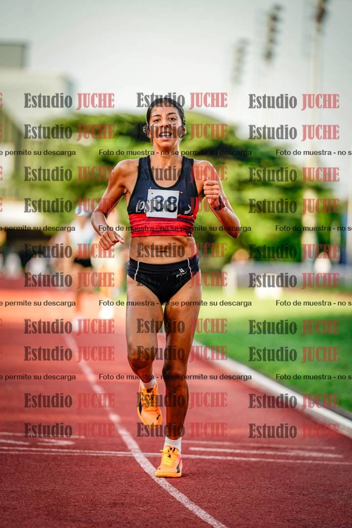 Fotos de los 1500 m llanos de mujeres