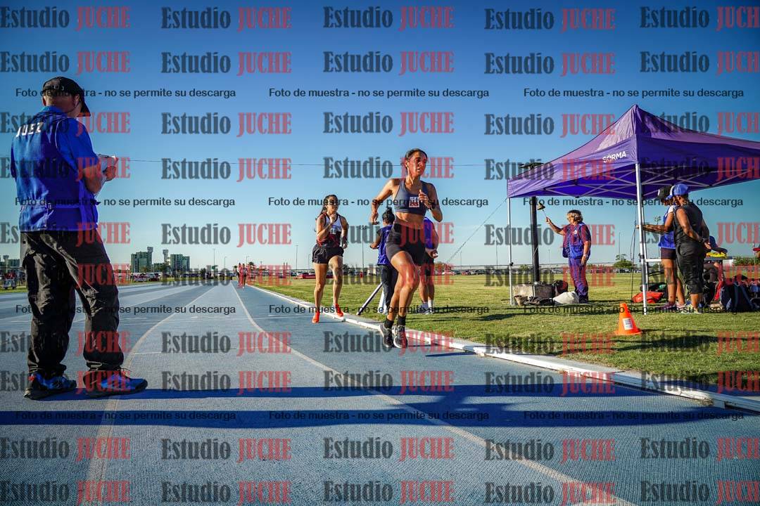 Fotos de los 1500 m llanos de mujeres