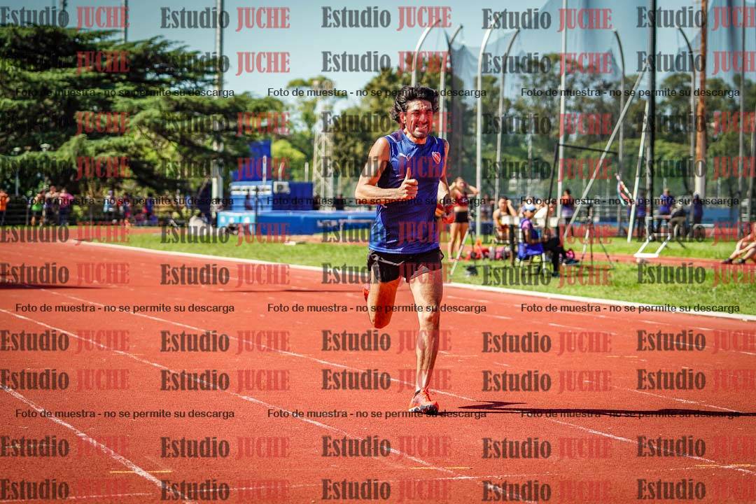 Fotos de los 400 m llanos de varones