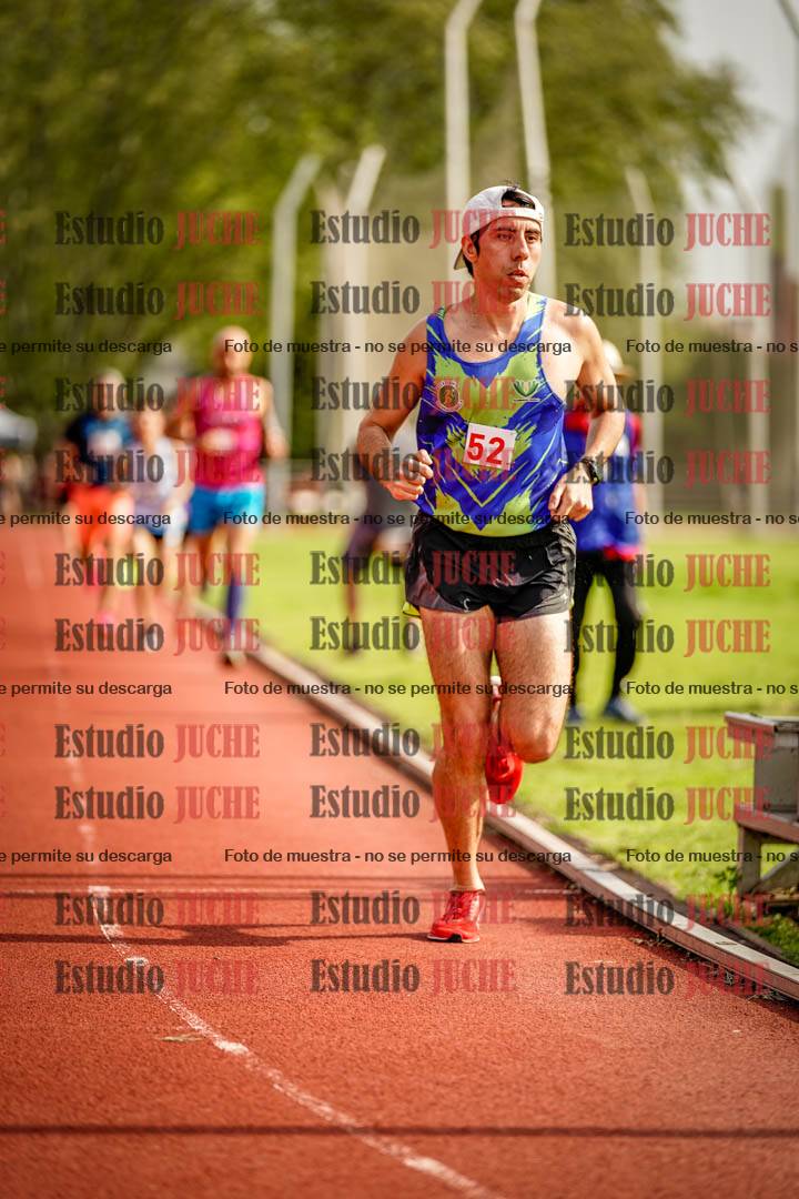 Fotos de los 3000 m llanos de varones