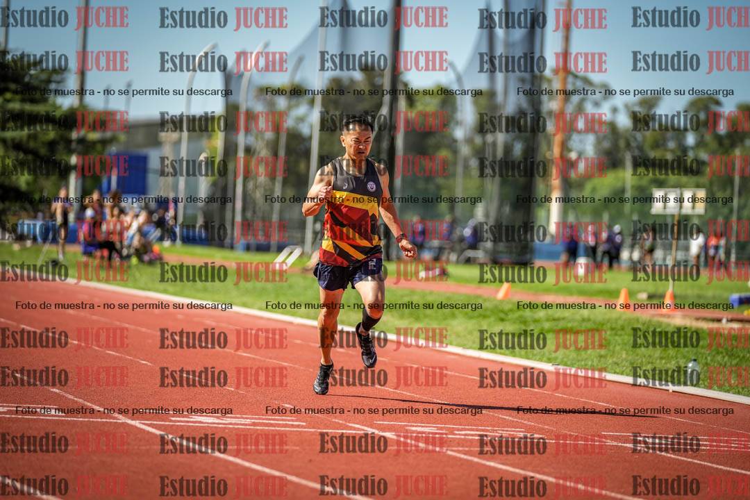 Fotos de los 400 m llanos de varones