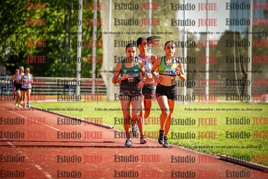 Fotos de los 5000 m llanos de mujeres y varones