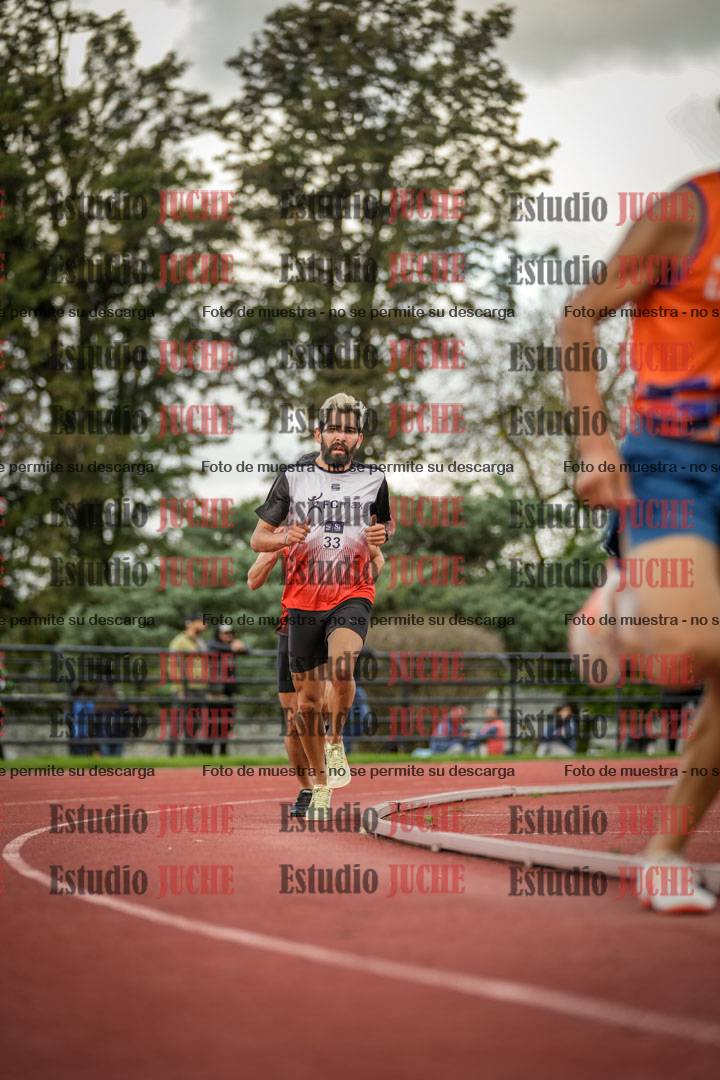 Fotos de los 3000 m llanos de varones