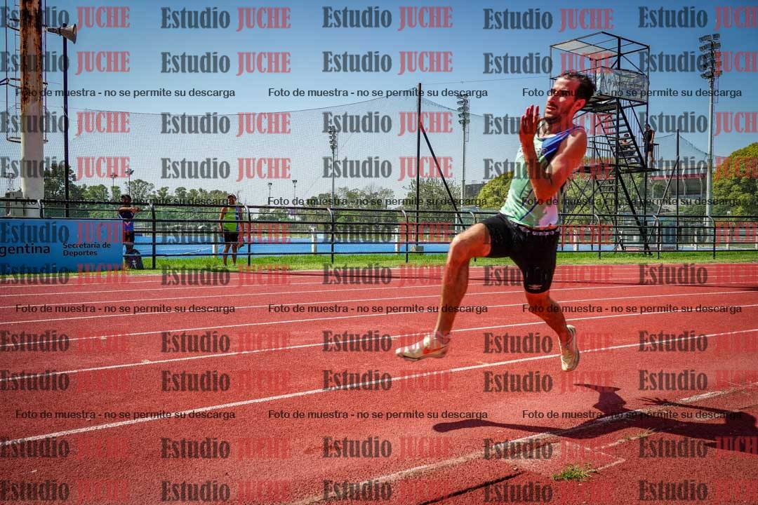 Fotos de los 200 m llanos de varones
