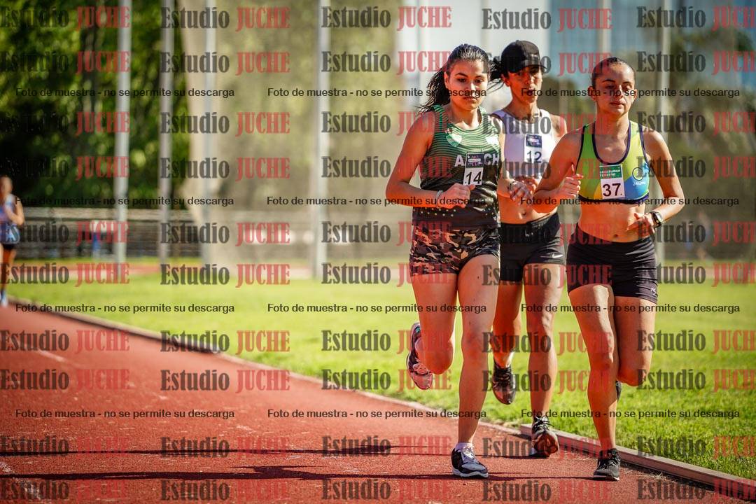 Fotos de los 5000 m llanos de mujeres y varones