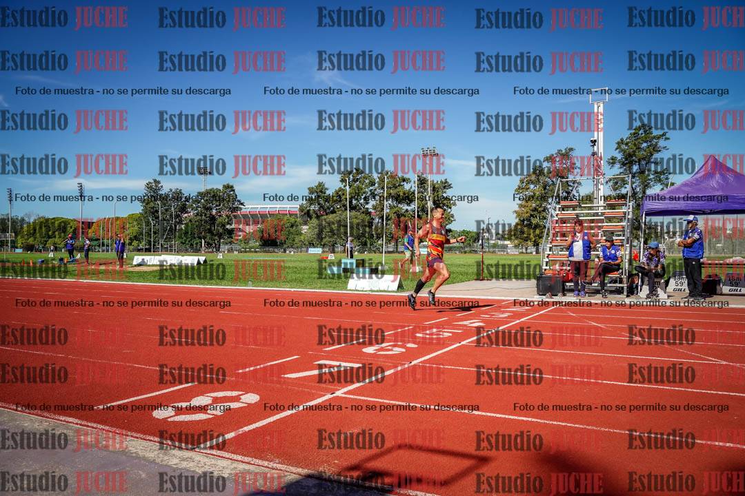 Fotos de los 400 m llanos de varones