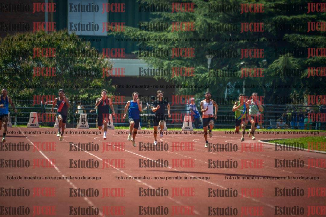 Fotos de los 200 m llanos de varones