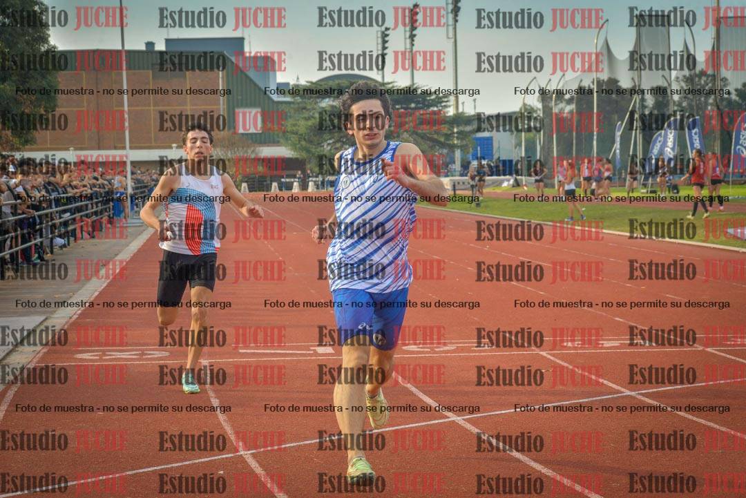 Fotos de los 200 m llanos de varones - FINAL
