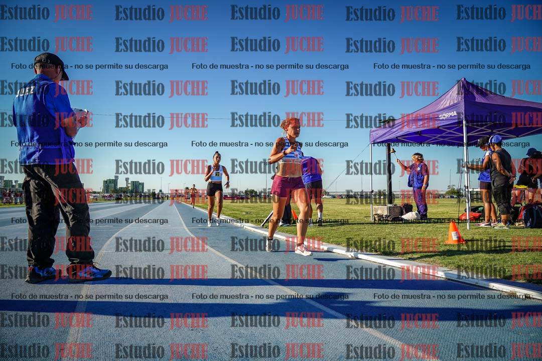 Fotos de los 1500 m llanos de mujeres