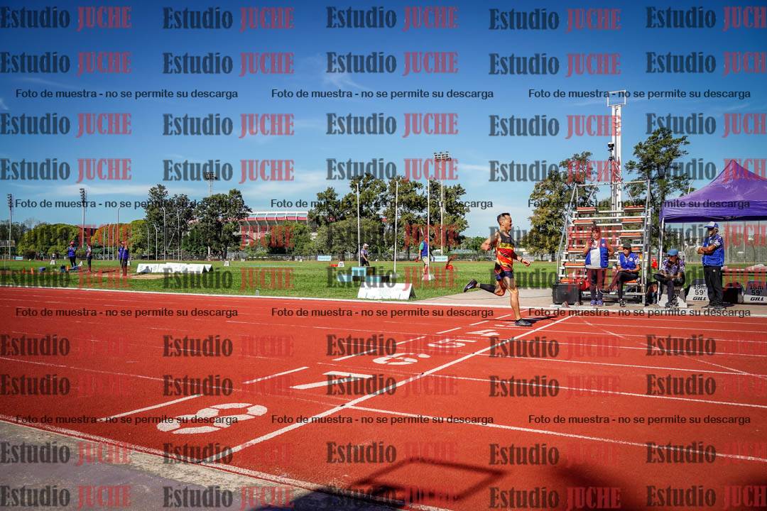 Fotos de los 400 m llanos de varones