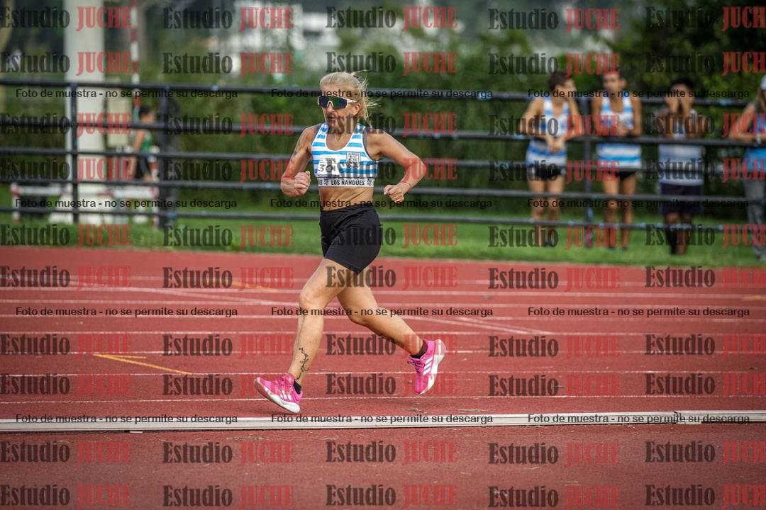 Fotos de los 3000 m llanos de mujeres