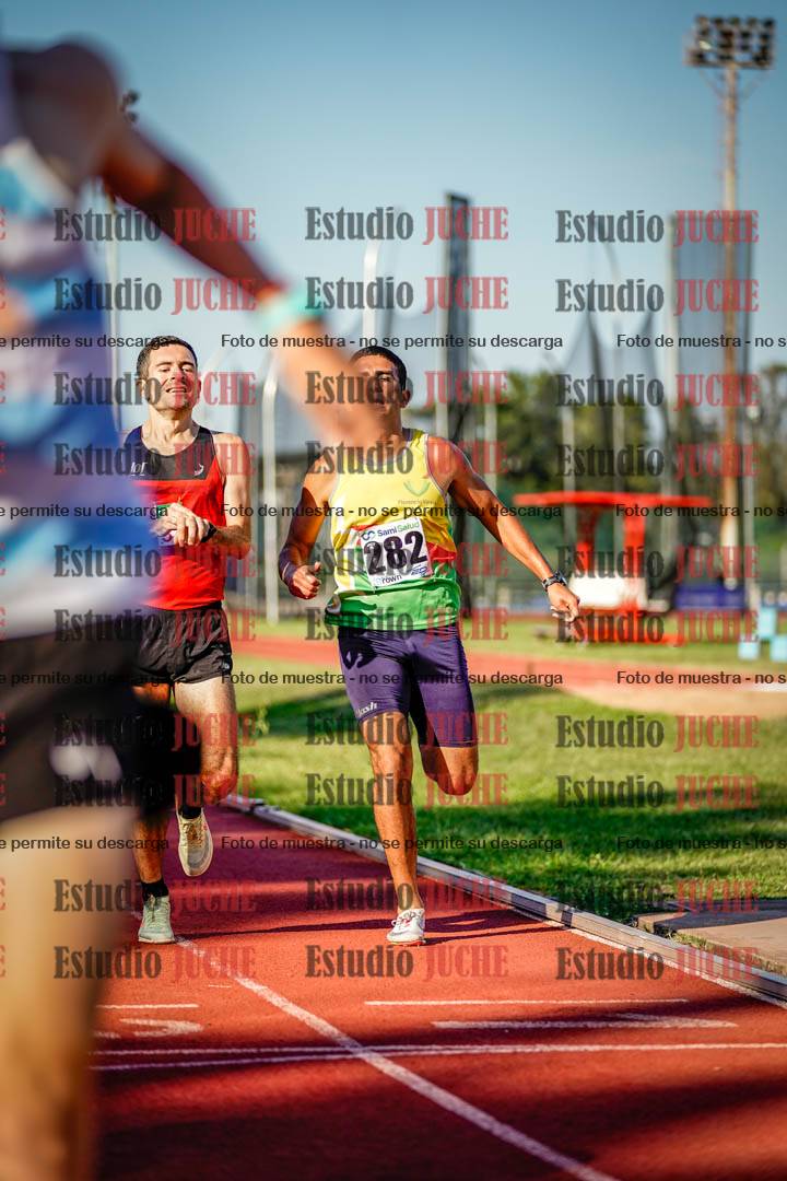 Fotos de los 1500 m llanos de varones
