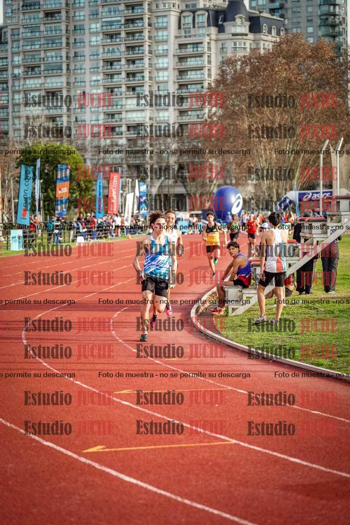 Fotos de las Postas 8x300 m mixta