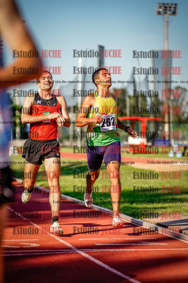 Fotos de los 1500 m llanos de varones