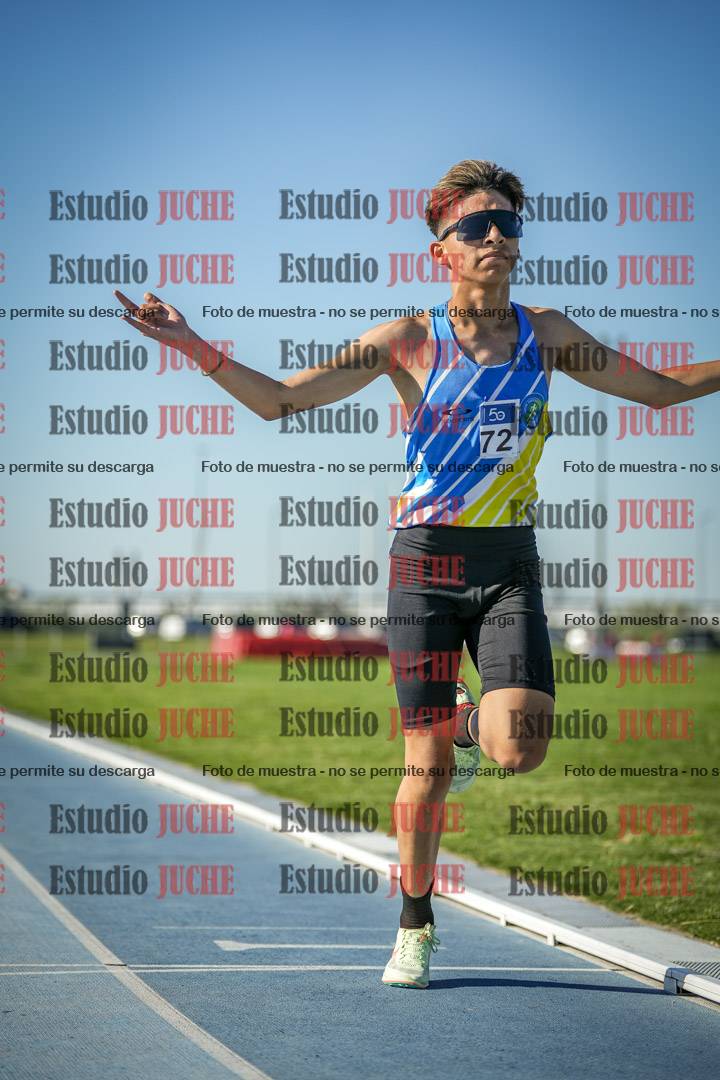 Fotos de los 3000 m llanos de varones