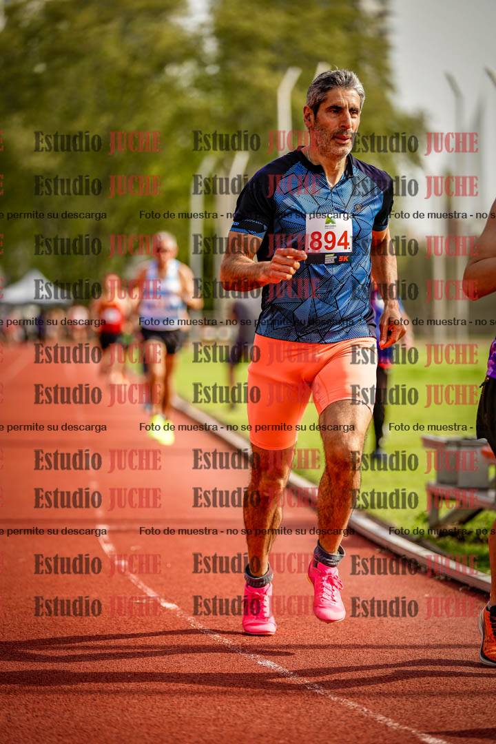 Fotos de los 3000 m llanos de varones