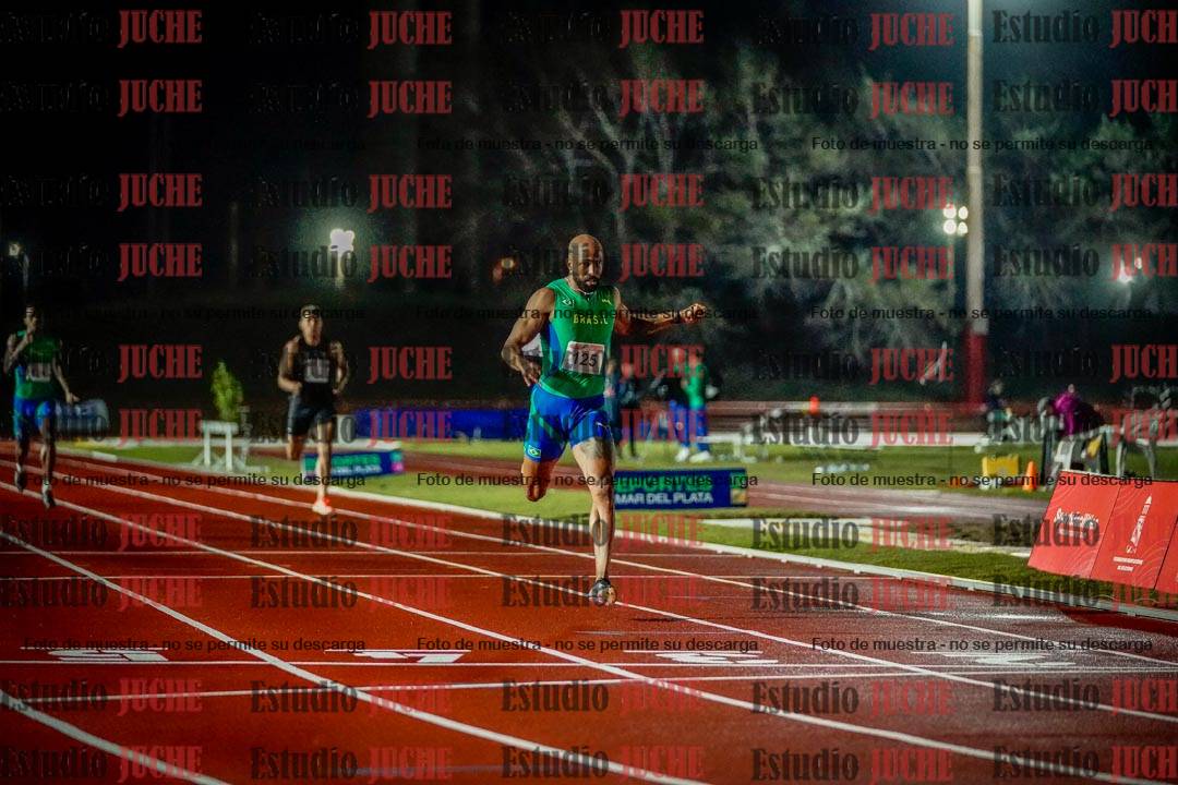 Fotos de los 400 m llanos de varones - deca 5 - serie 2