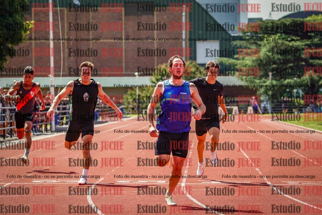 Fotos de los 200 m llanos de varones