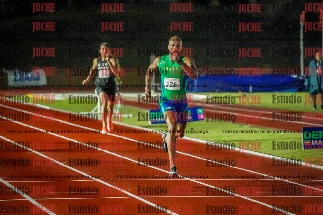 Fotos de los 400 m llanos de varones - deca 5 - serie 2