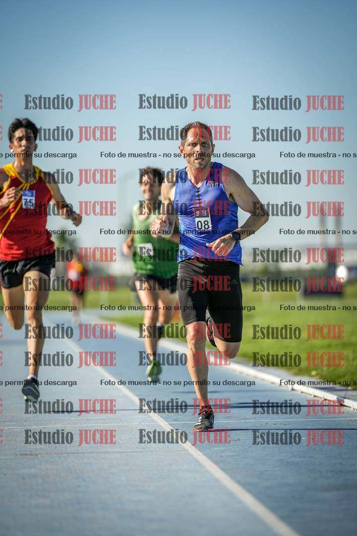 Fotos de los 3000 m llanos de varones