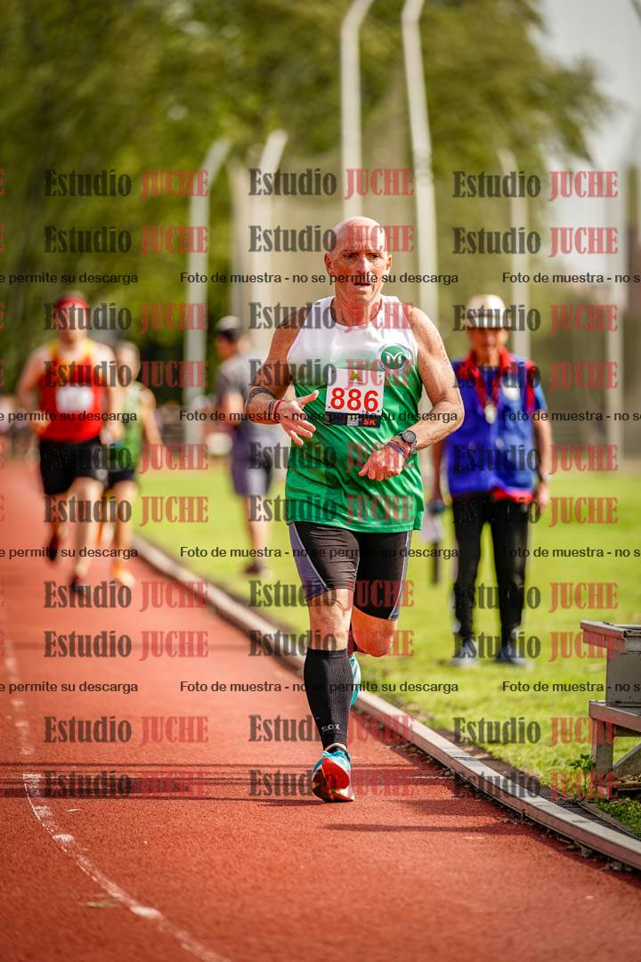 Fotos de los 3000 m llanos de varones