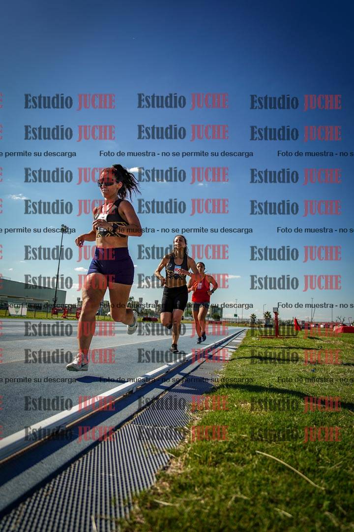 Fotos de los 1500 m llanos de mujeres