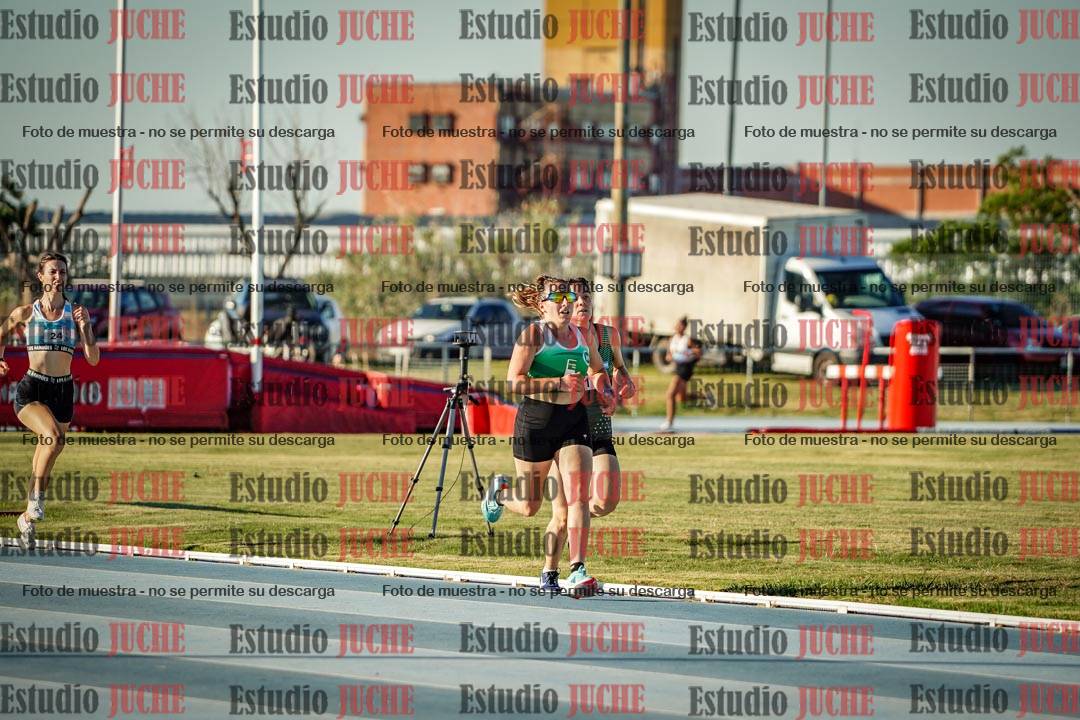 Fotos de los 1500 m llanos de mujeres