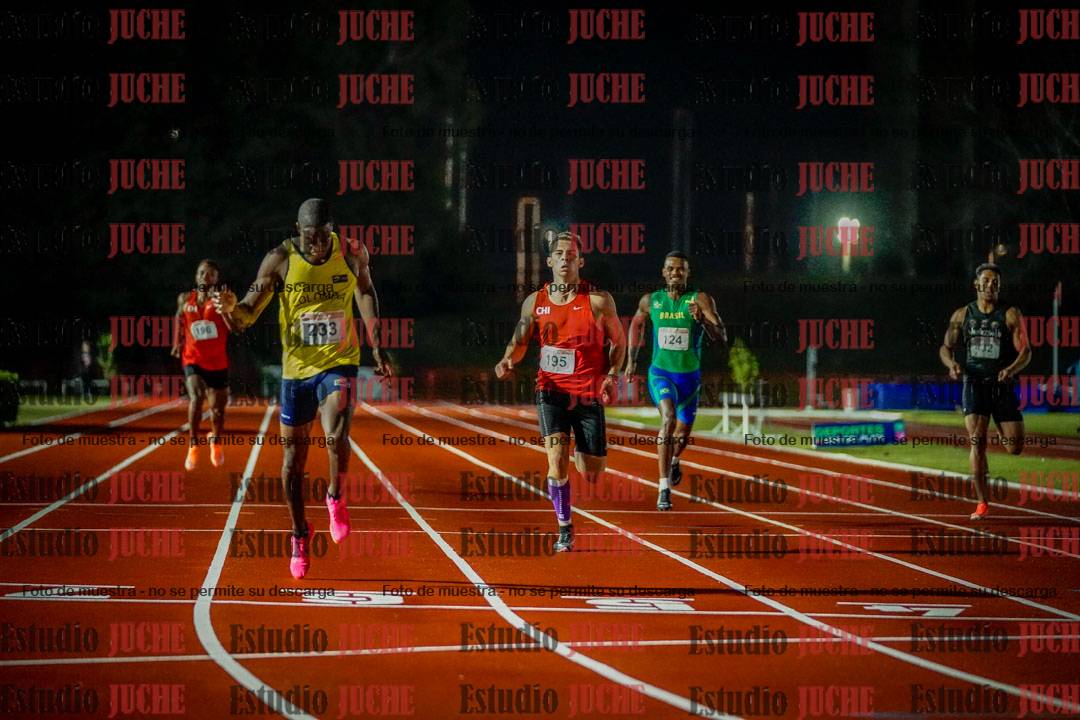 Fotos de los 400 m llanos de varones - deca 5 - serie 2