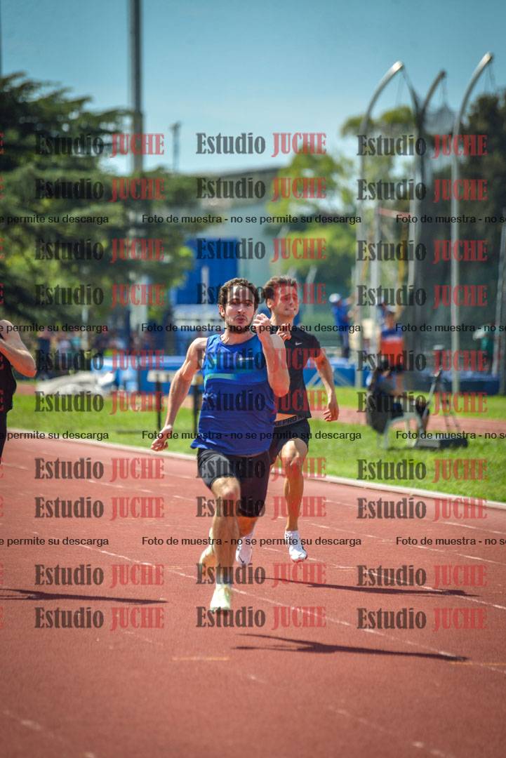 Fotos de los 200 m llanos de varones