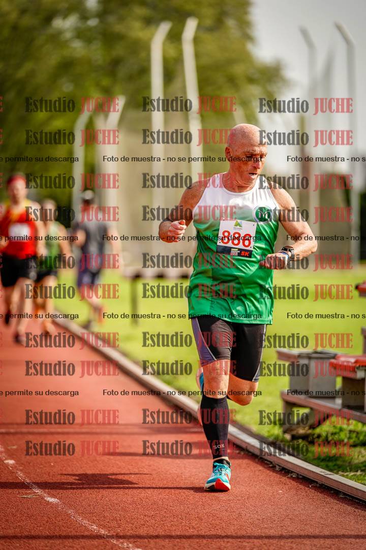 Fotos de los 3000 m llanos de varones