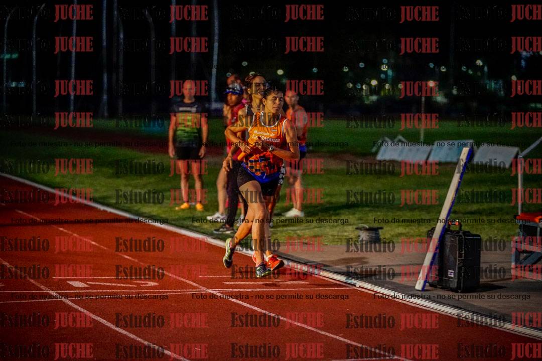 Fotos de las postas 4x400 m mixtas