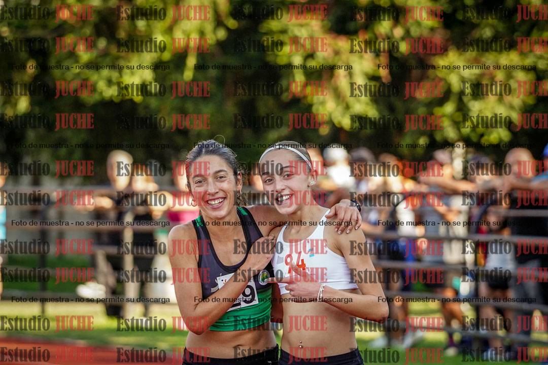 Fotos de algunos podios y extras