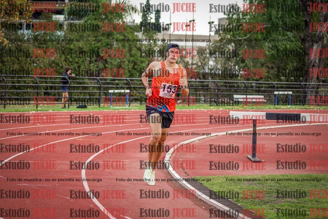 Fotos de los 3000 m llanos de varones