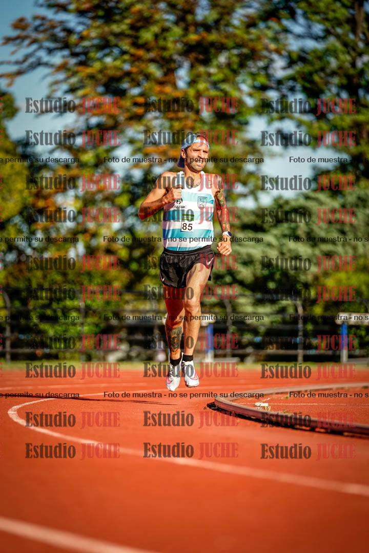 Fotos de los 3000 m llanos de varones