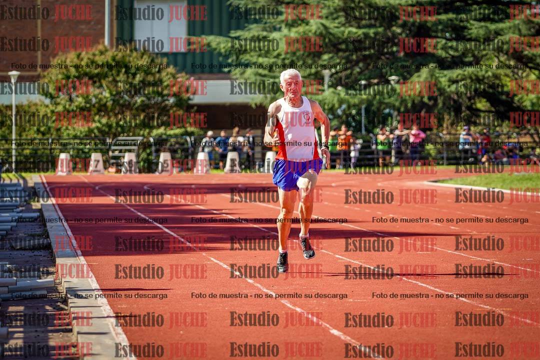 Fotos de los 400 m llanos de varones