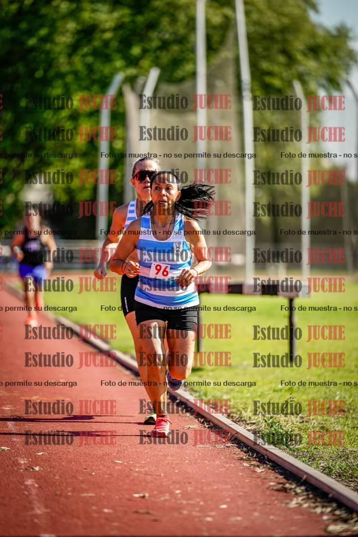 Fotos de los 5000 m llanos de mujeres y varones