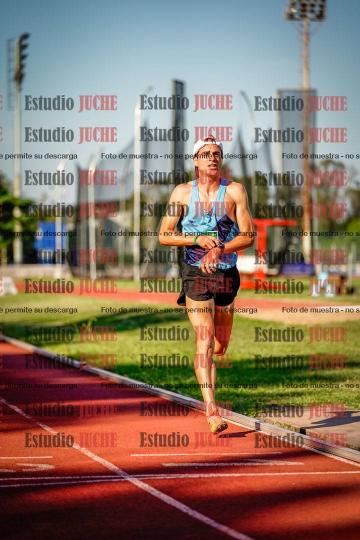 Fotos de los 1500 m llanos de varones