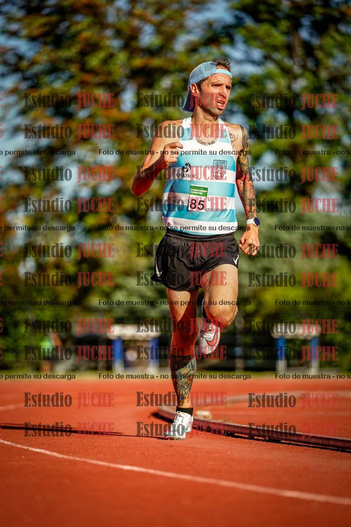Fotos de los 3000 m llanos de varones