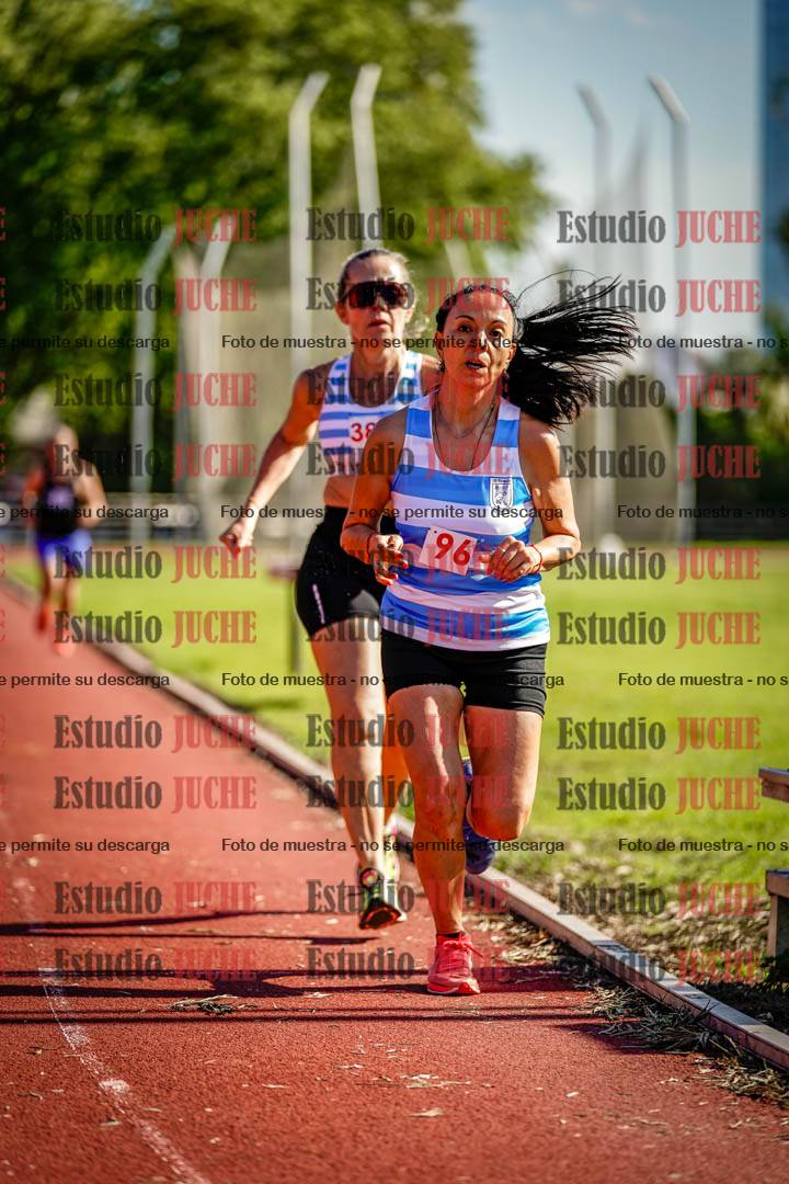 Fotos de los 5000 m llanos de mujeres y varones