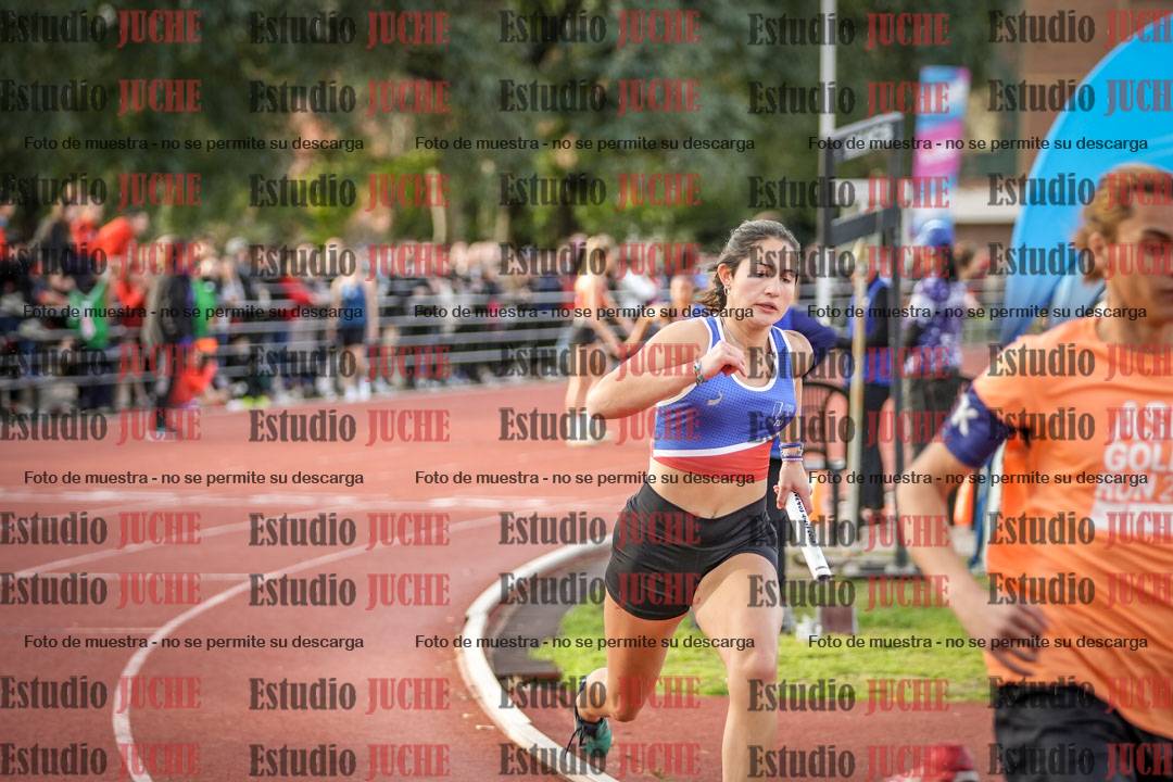 Fotos de las Postas 8x300 m mixta