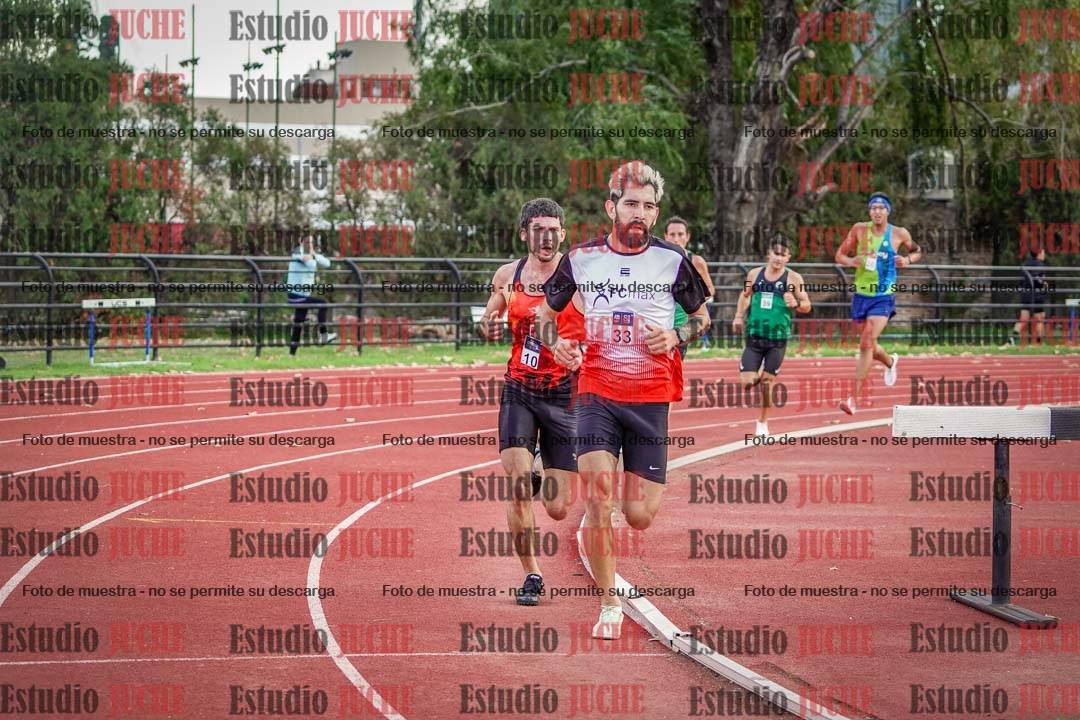 Fotos de los 3000 m llanos de varones